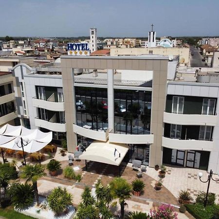 Best Western Hotel Imperiale Nova Siri Marina Exterior foto