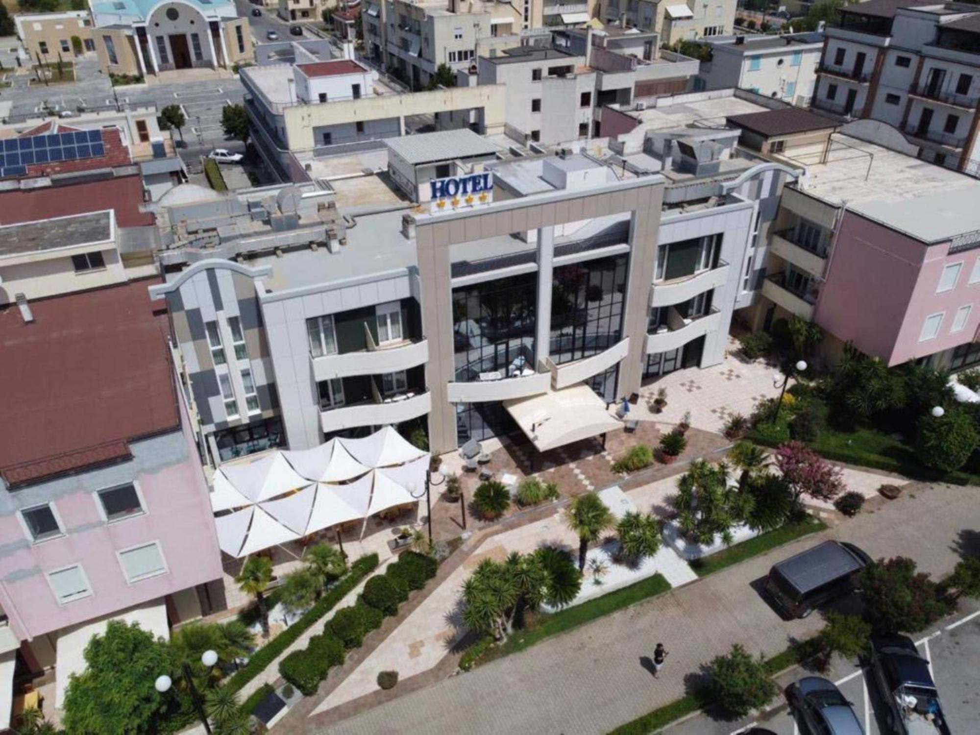 Best Western Hotel Imperiale Nova Siri Marina Exterior foto